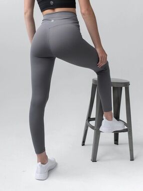 NWT Savvi Koza Leggings